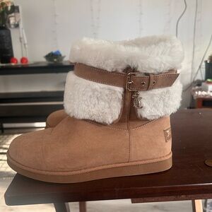 Juicy Couture Tan and White Fur Boots